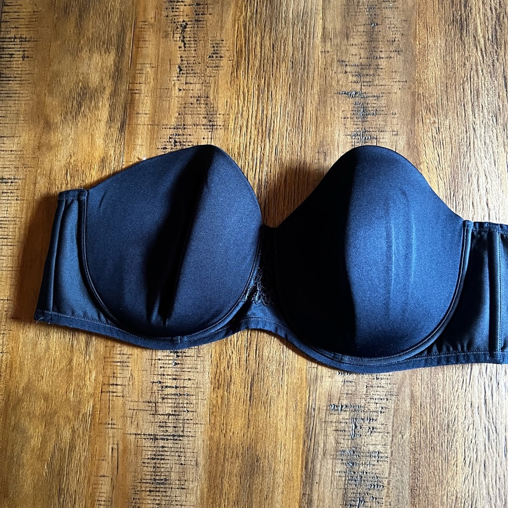 Vanity Fair Strapless Bra - Black